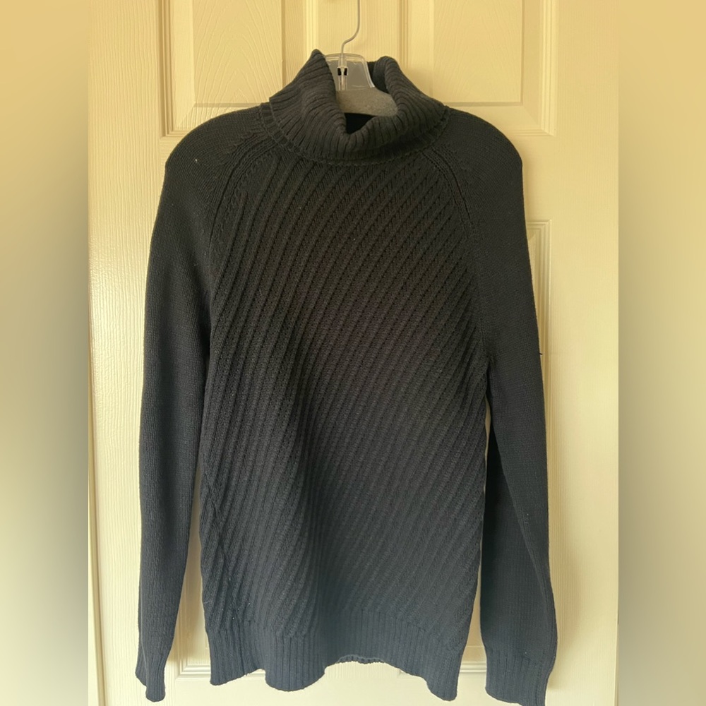 Express black turtleneck - small